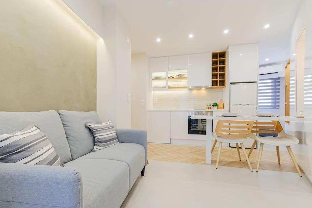 Apartment Tsinari Comfort & Luxury Suite, Private Parking