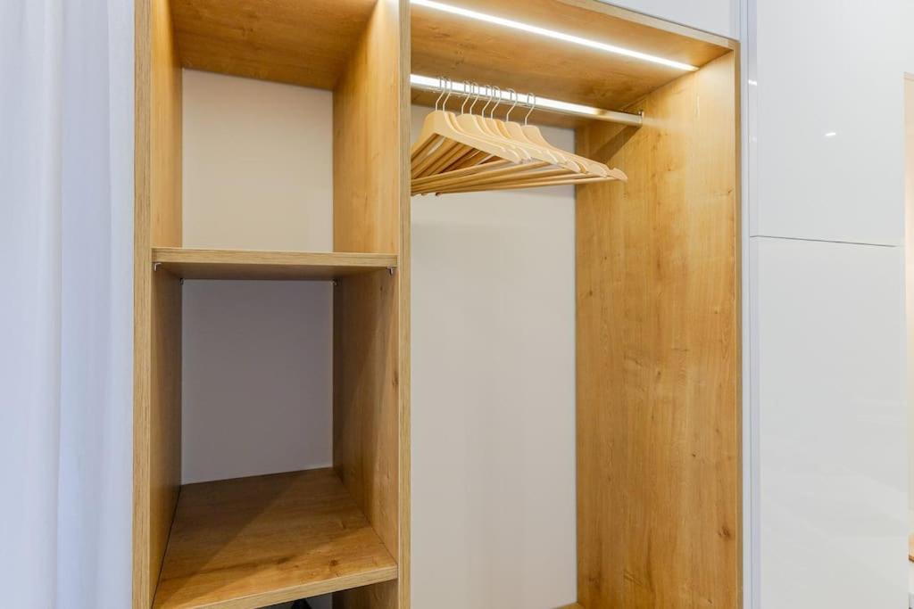 Tsinari Comfort & Luxury Suite, Private Parking Appartement Thessaloniki