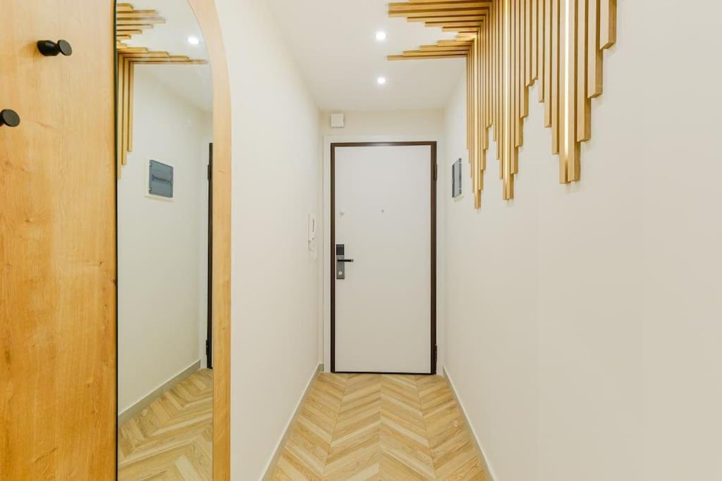 Tsinari Comfort & Luxury Suite, Private Parking * Θεσσαλονίκη
